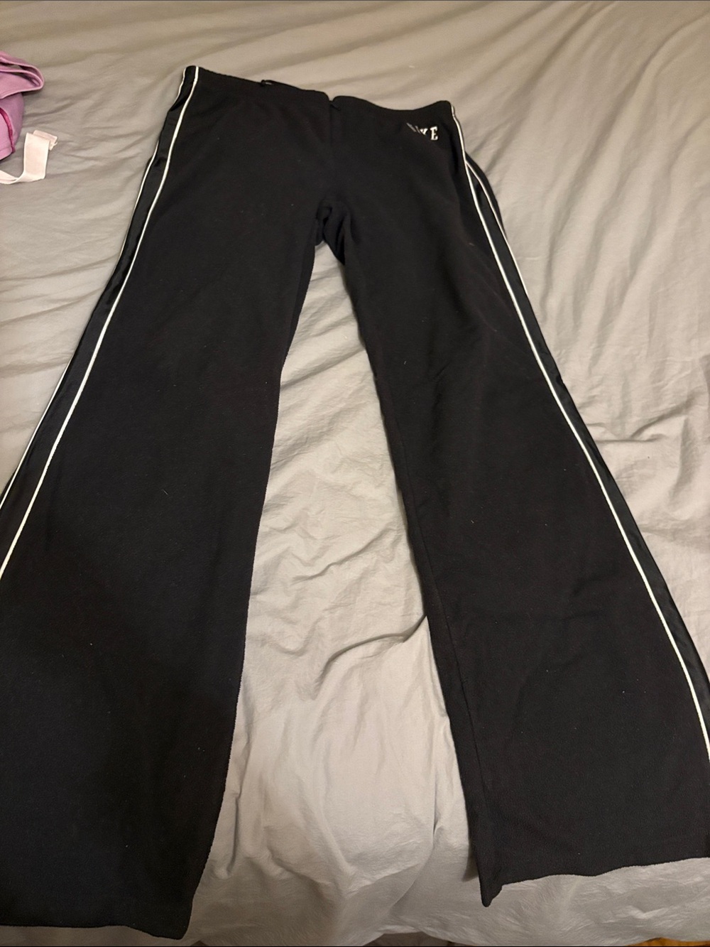 Nike new  Black with White Side Piping